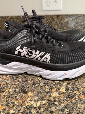 Hoka Black and White Max-Cushion Road Shoes Bondi 7 ladies 9